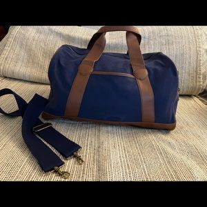 Weekender Bag - Gym/carry-on bag